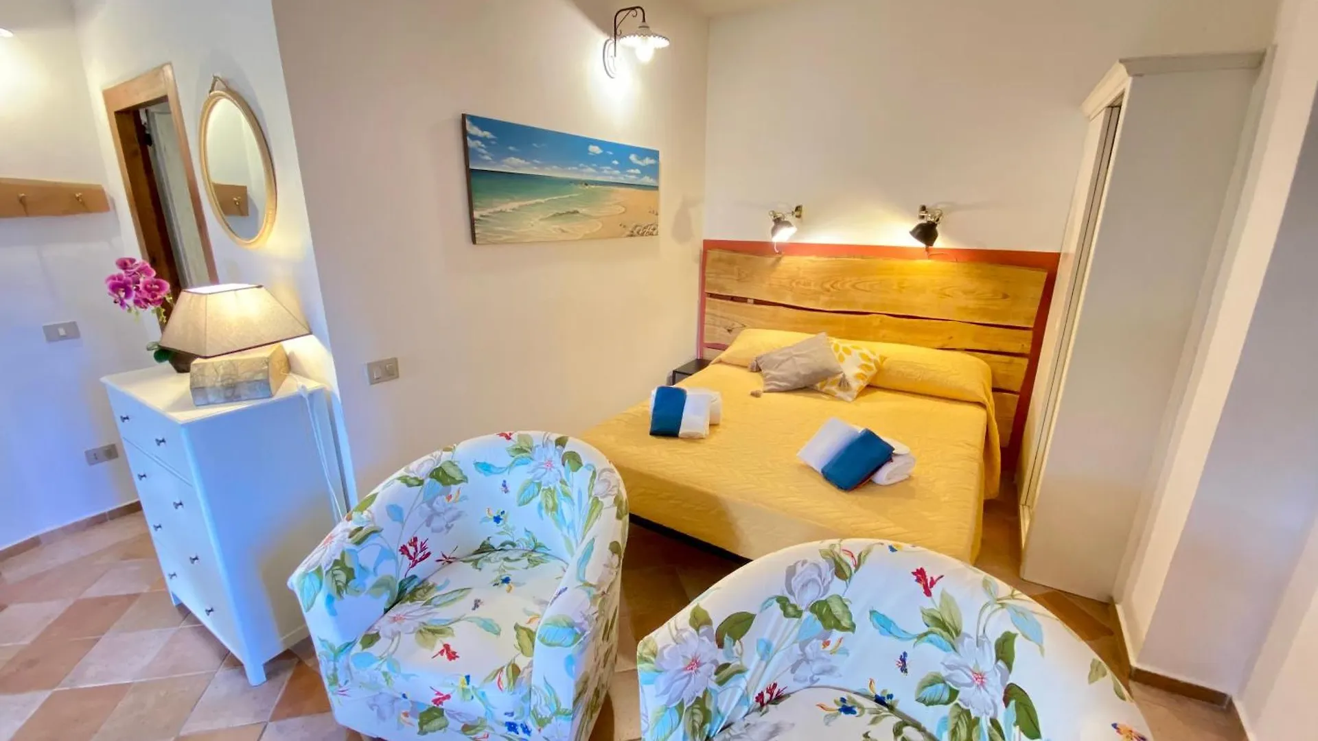 Aparthotel Residence La Rosa Porto San Paolo