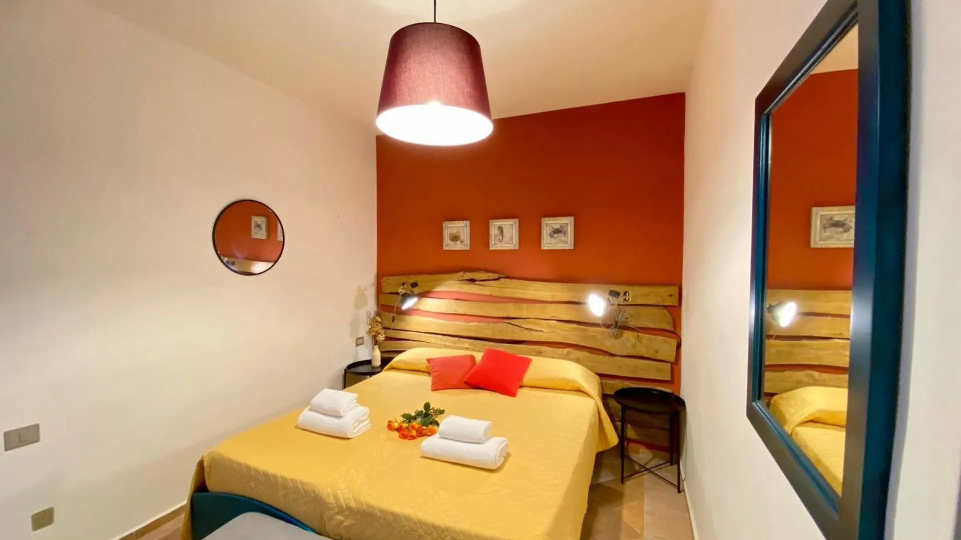 Aparthotel Residence La Rosa Porto San Paolo
