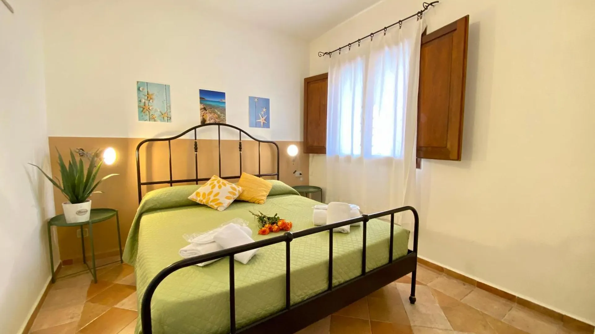 Residence La Rosa Porto San Paolo