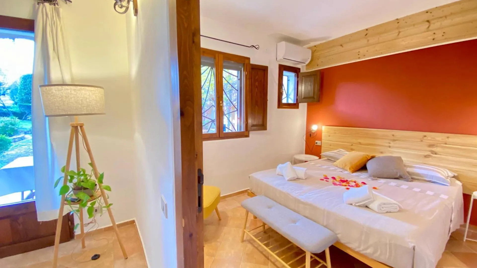 Residence La Rosa Porto San Paolo