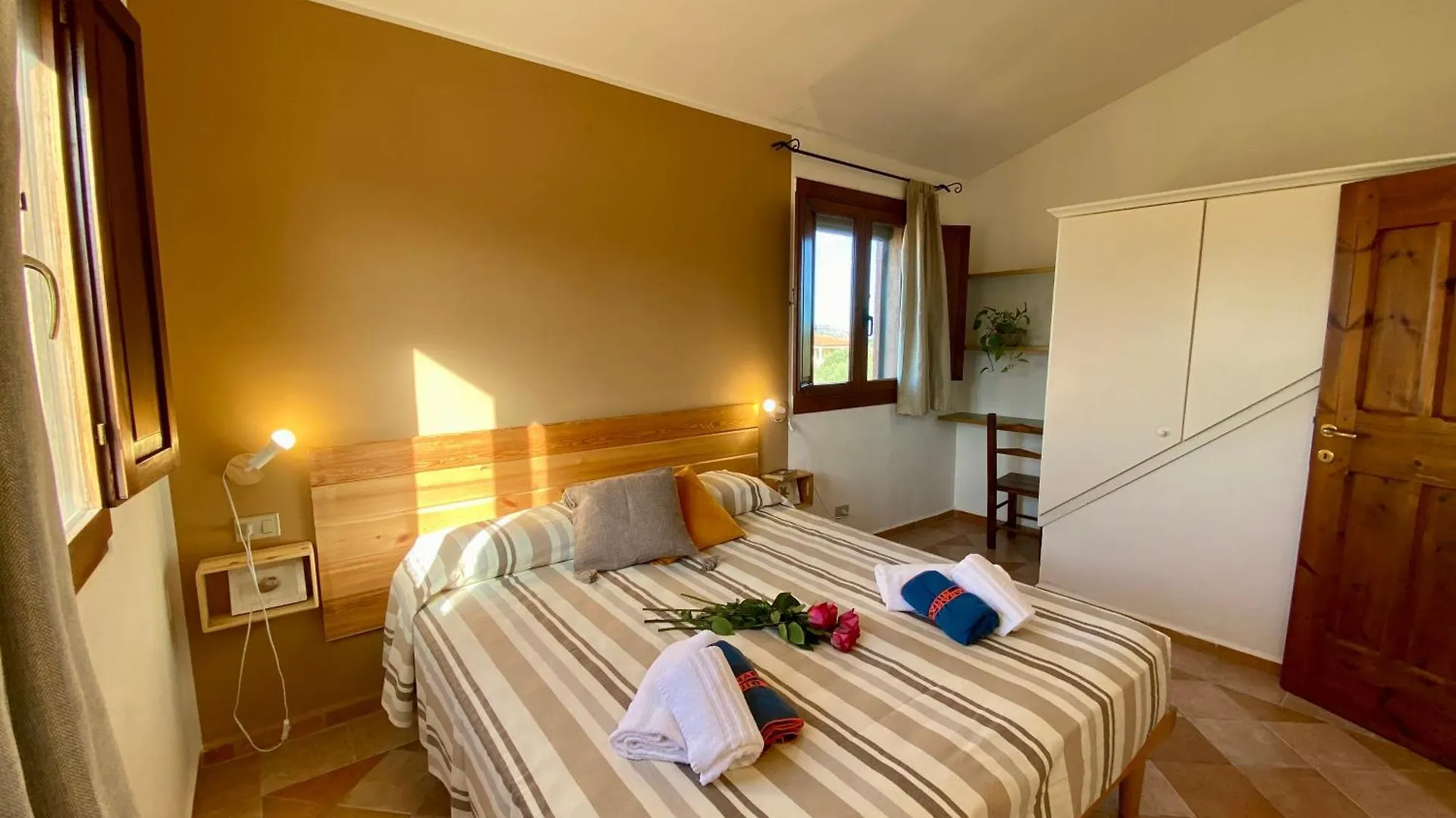 Residence La Rosa Porto San Paolo  Aparthotel