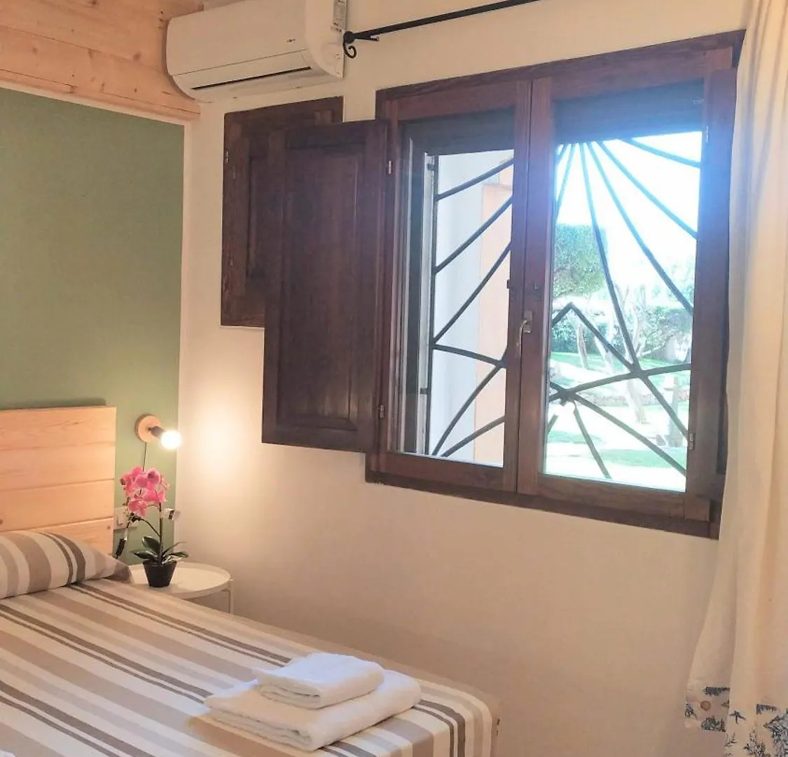 Residence La Rosa Porto San Paolo Olaszország